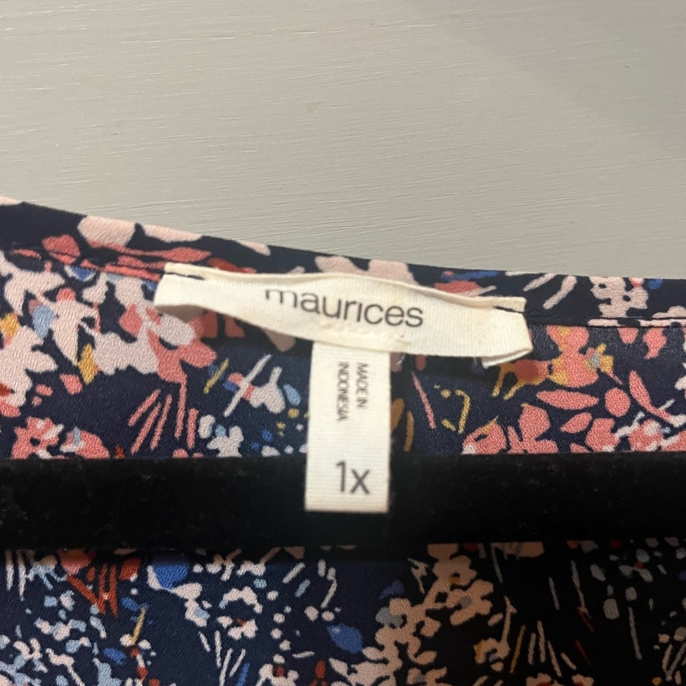 Maurices multicolored and Pink Puff Sleeve Ruffled Blouse. Floral detail size 1X - Picture 2 of 4